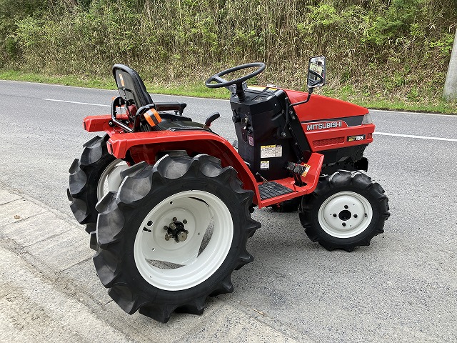 三菱 中古トラクター MT155 新品ハンマーナイフモアMK125付 - 中古