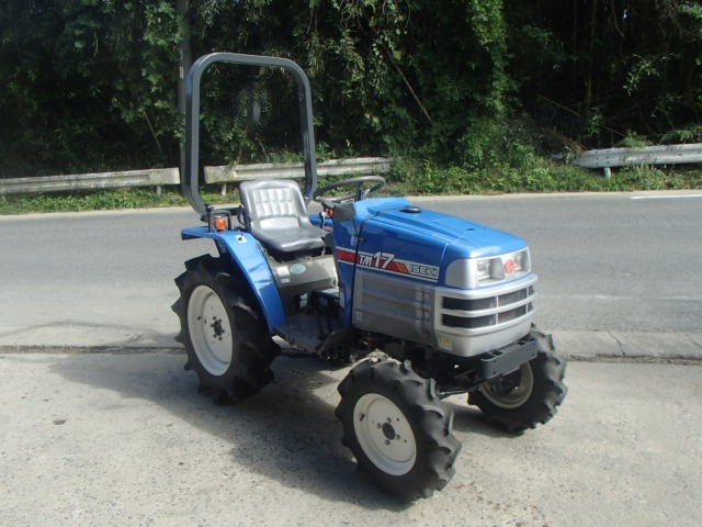 イセキ 中古トラクター TM17 新品ハンマーナイフモアMK135付 - 中古 